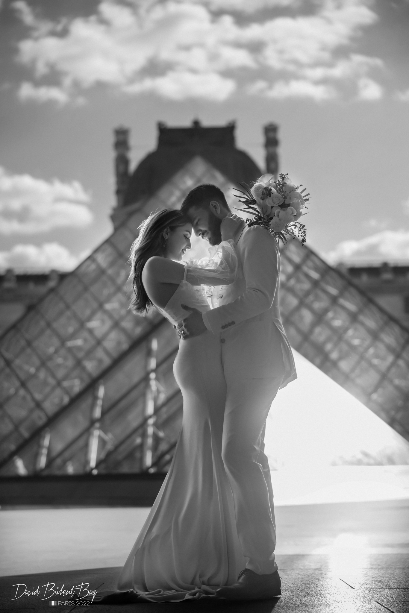 Shooting mariage Paris Louvre
